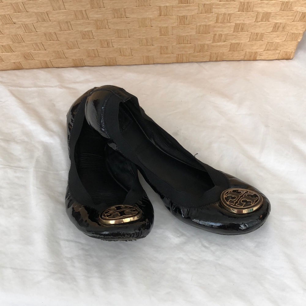 Black Tory Burch flats